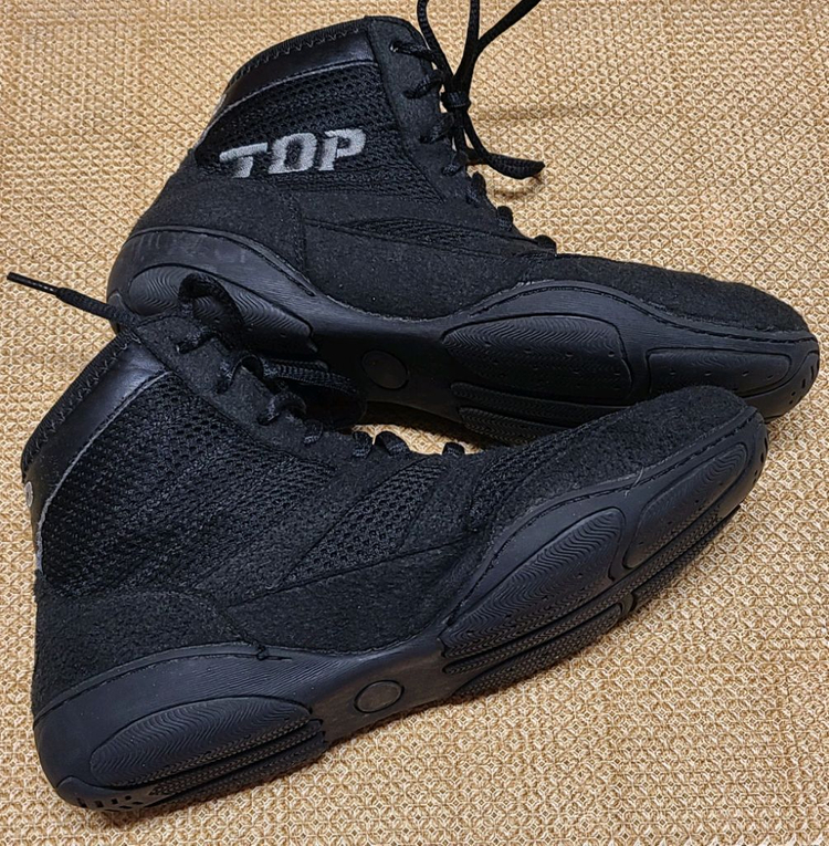 복싱화 240사이즈 (구멍O) 이미지