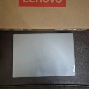 레노버 아이디어패드 16AHP9 노트북 팝니다