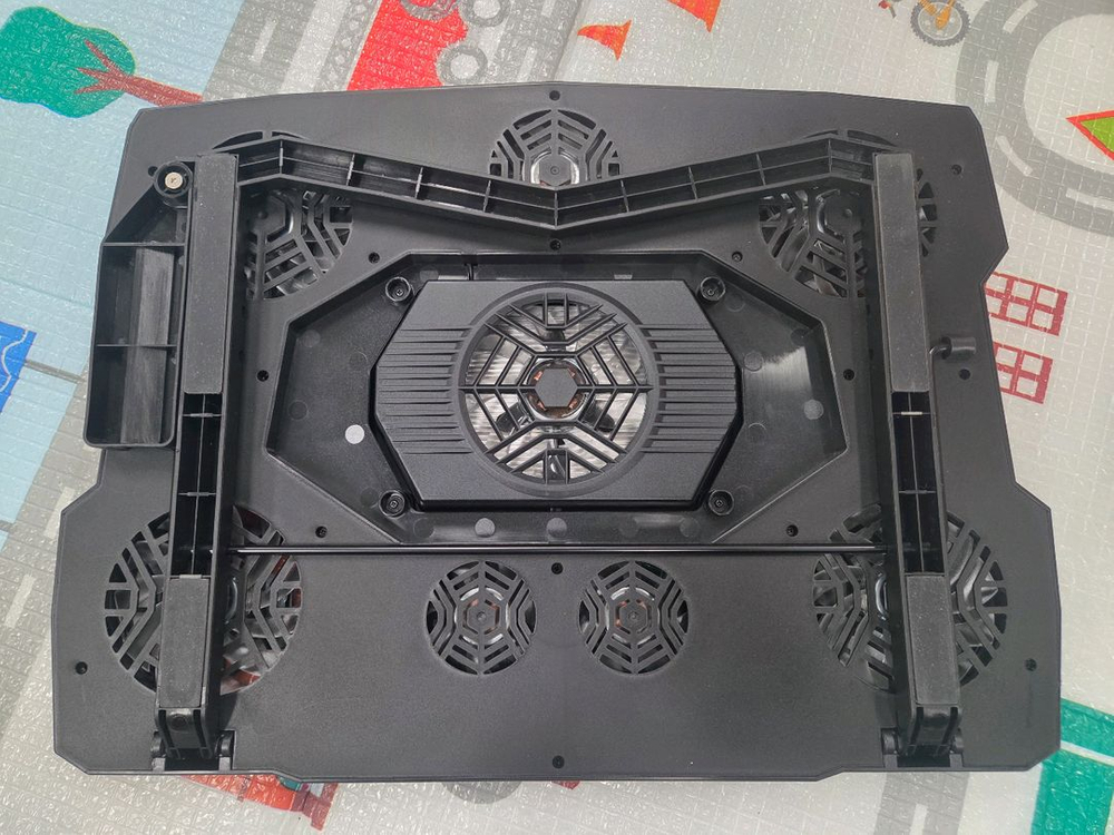 게이밍 노트북 쿨러--1