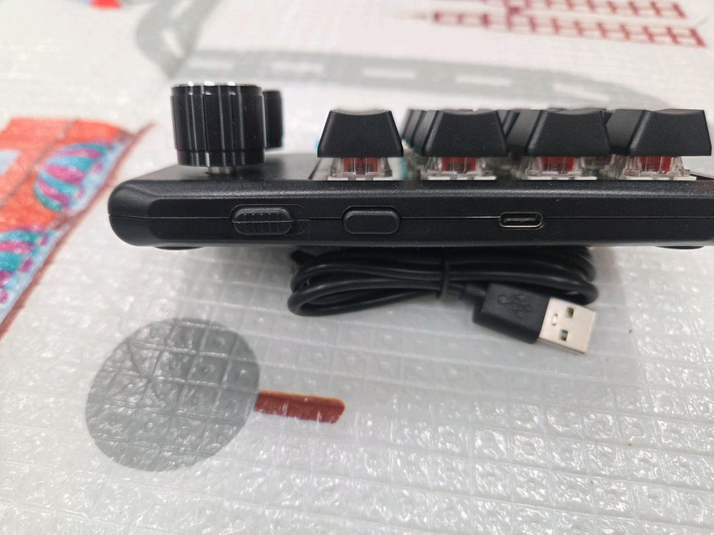 12키 더블 노브 LED 키보드--1