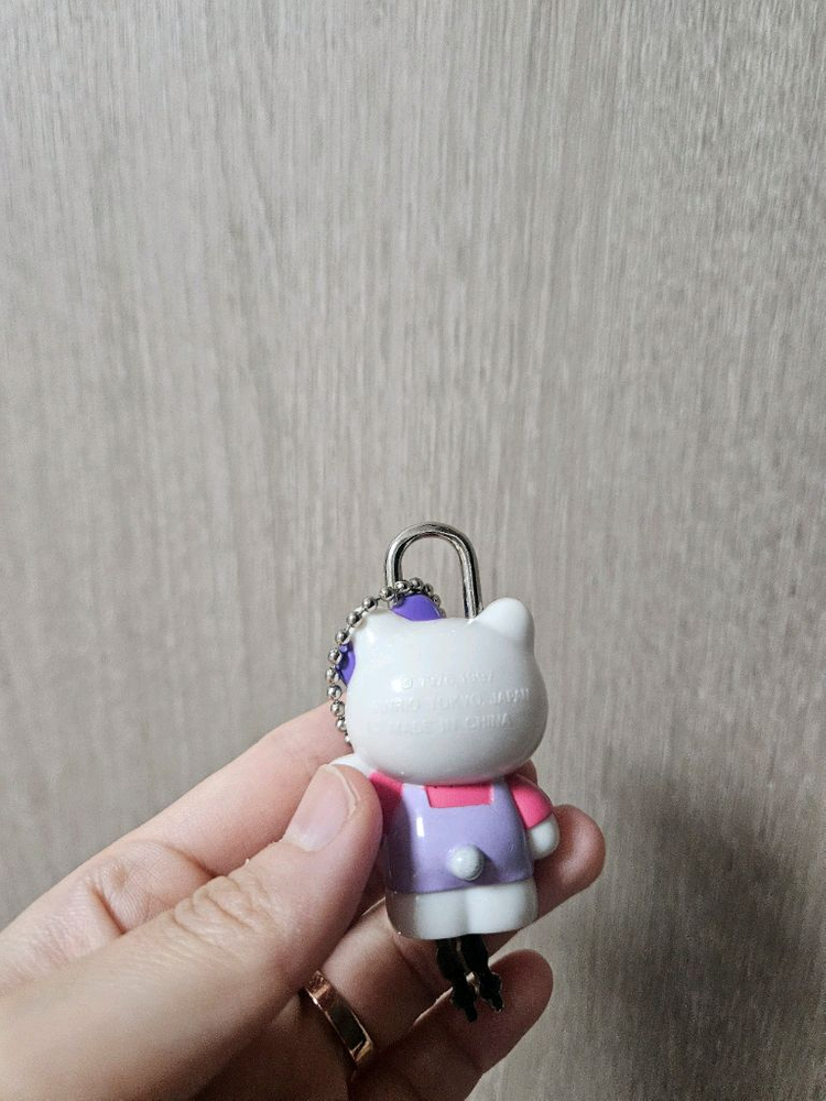 고전키티 빈티지 자물쇠 판매합니다--2