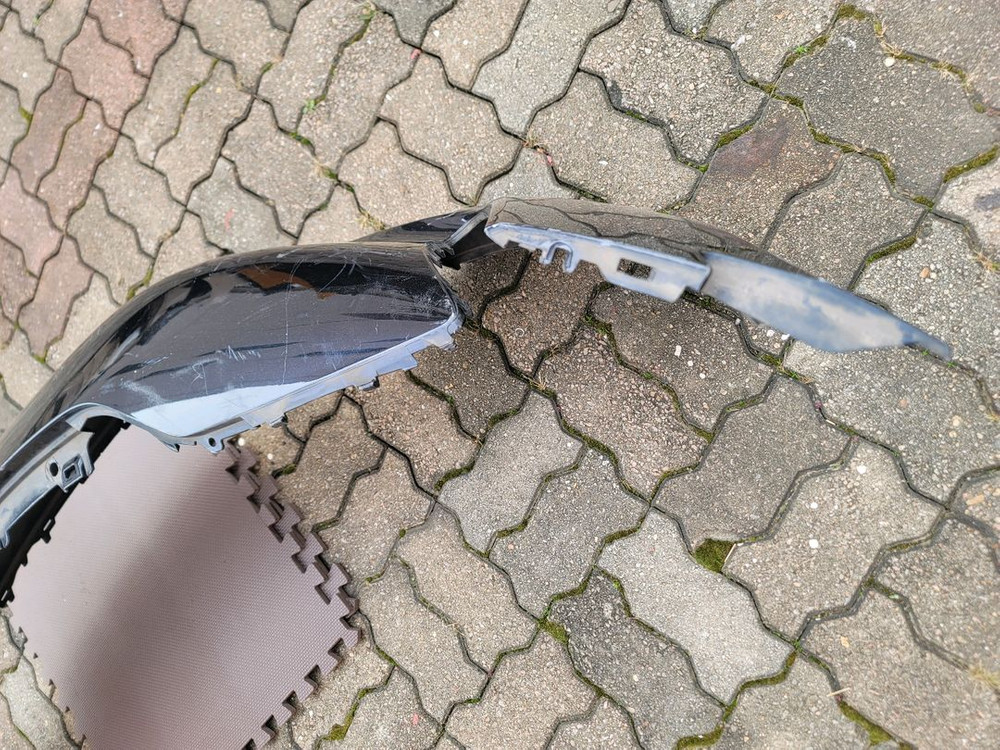 포르쉐 범퍼 포르쉐 타이칸 범퍼Porsche Taycan 범퍼 정품품번 9J1807221D 정품 전면 범퍼포르쉐 타--4