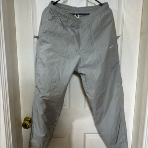 나이키 nrg 트랙팬츠 M 팝니다.