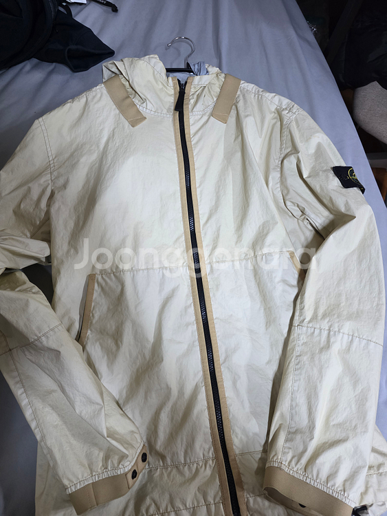 스톤아일랜드 맴브리나 아이보리 자켓 xl--0