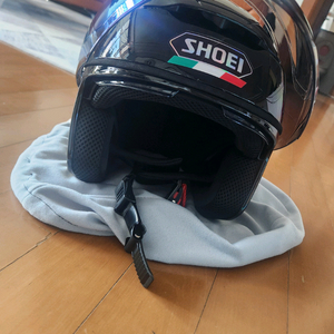 스웨그 헷멧 s사이즈 1회착용팝니다