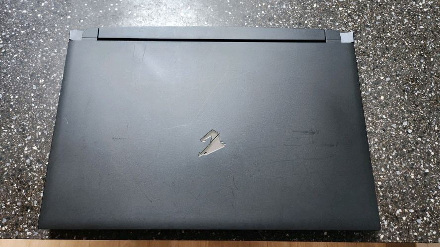 기가바이트 어로스 고성능 풀업 게이밍 노트북/램32G,RTX3070--2