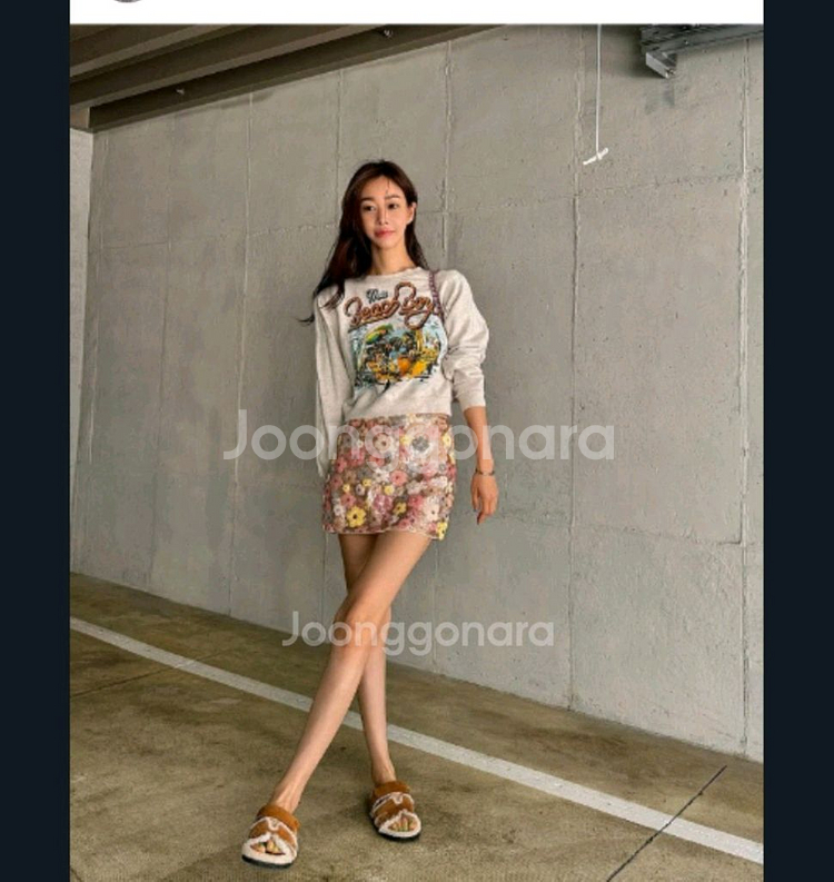 새상품 고걸 스팽글 미니스커트(m)--0