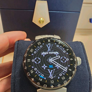 루이비통 땅부르 호라이즌 라이트업 이미지