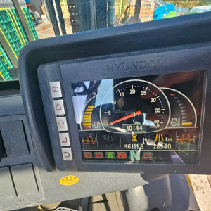 현대 2.5톤 디젤 지게차 이미지