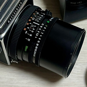 핫셀 CF 50mm 를 80mm 렌즈와 교환 또는 구매