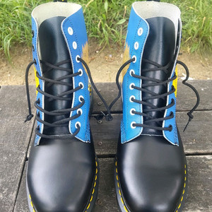 닥터마틴 8홀 파스칼 비비스와버트헤드 콜라보 280