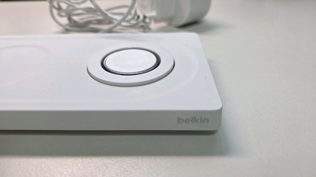 벨킨 3in1 맥세이프 충전기 패드 화이트 15W 아이폰 애플워치 고속 무선 충전 WIZ016kr 이미지