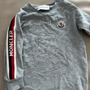 몽클레어 바디수트 롬퍼 9m