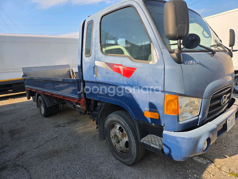 이마이티 2.5톤 저상카고 리프트--2