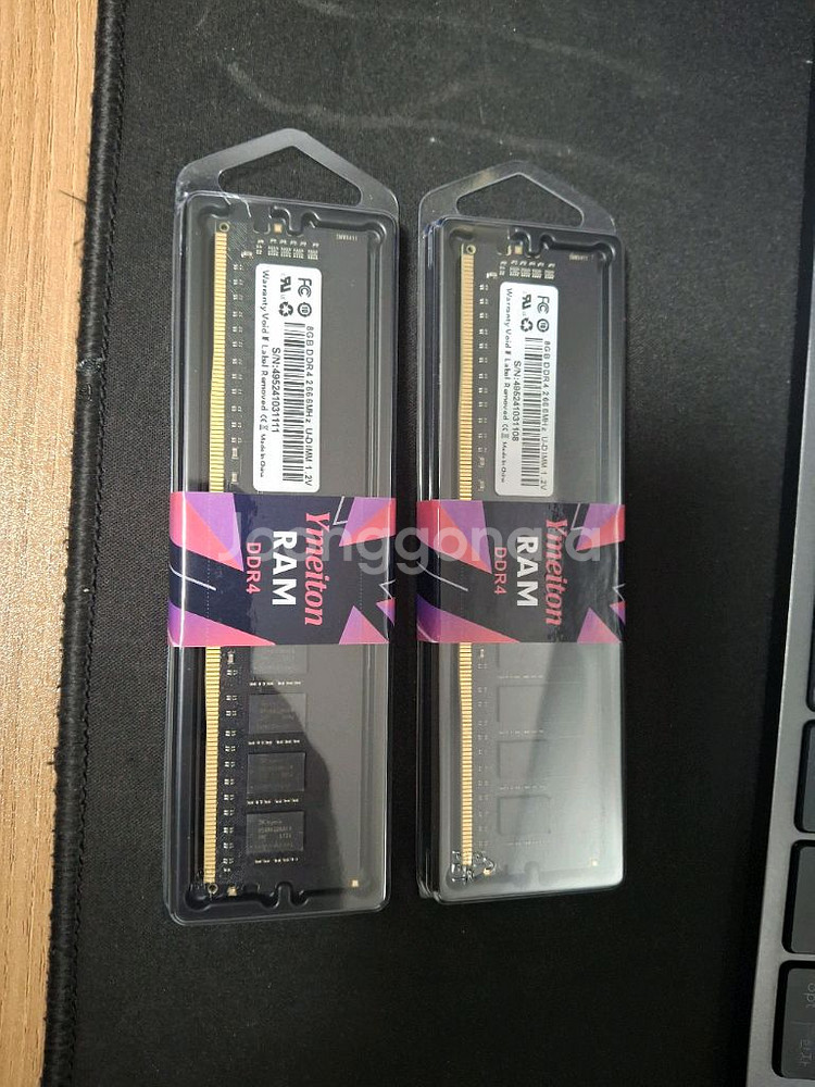 외산 DDR4 8GB 메모리 2개 세트 신품--0