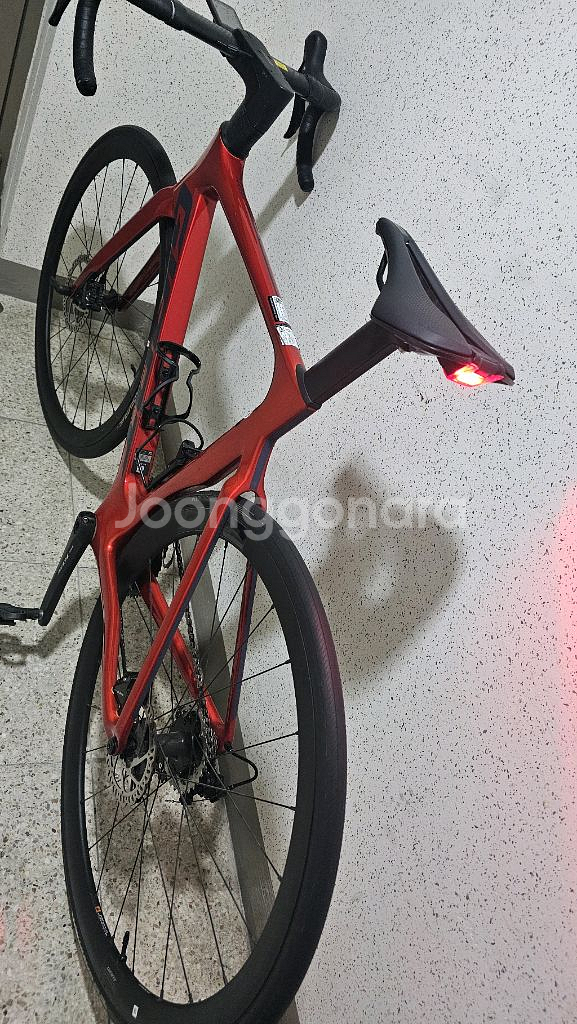 23년식 자이언트 프로펠 어드밴스2 풀카본 에어로 로드--4