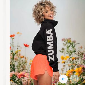 줌바 크롭넥집업