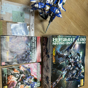 MG 더블오 잔라이저 가조립(데칼작업완료) 팝니다