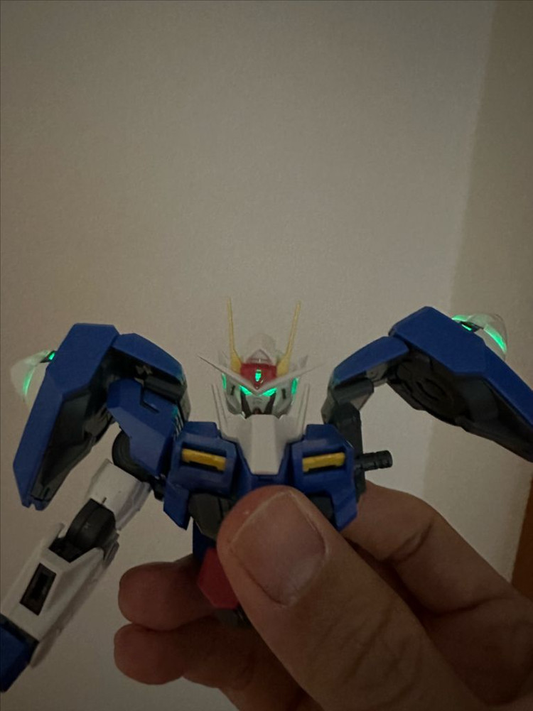 MG 더블오 잔라이저 가조립(데칼작업완료) 팝니다--7