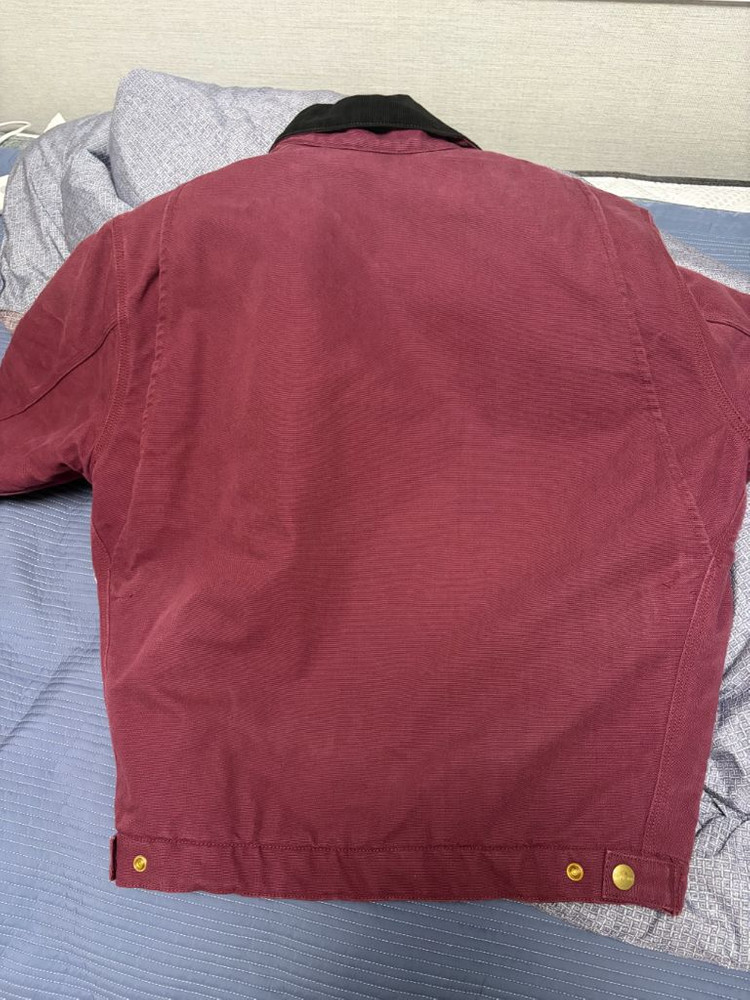 칼하트wip 디트로이트 말백 m사이즈--1