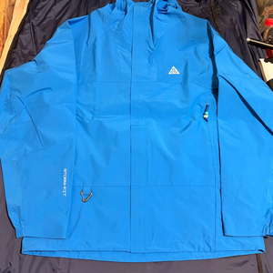 나이키ACG 바람막이 M사이즈