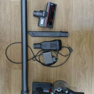 다이슨청소기 자동차청소 이미지