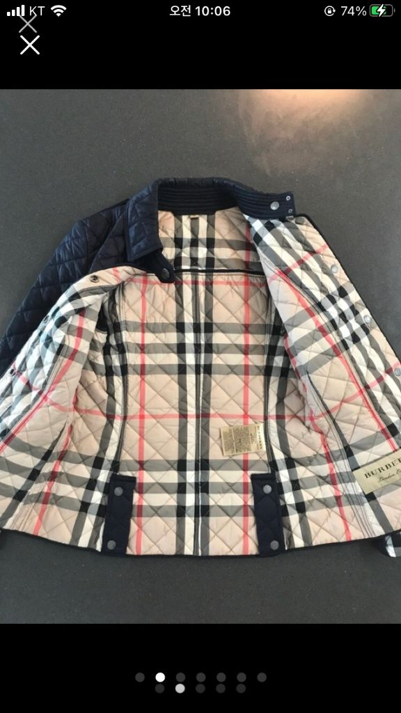버버리 퀼팅 자켓--1