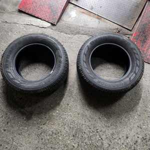 한국타이어 225/65R16 신품급 팝니다