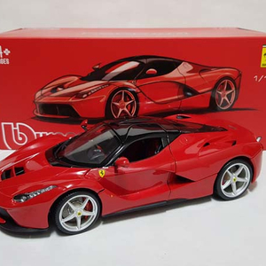 1:18 부라고 Bburago 시그니처 페라리 라페라리 다이캐스트 모형차 이미지