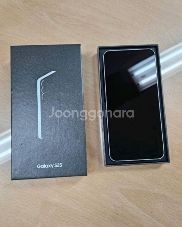 갤럭시 S25 실버 256gb 자급제 새제품--1