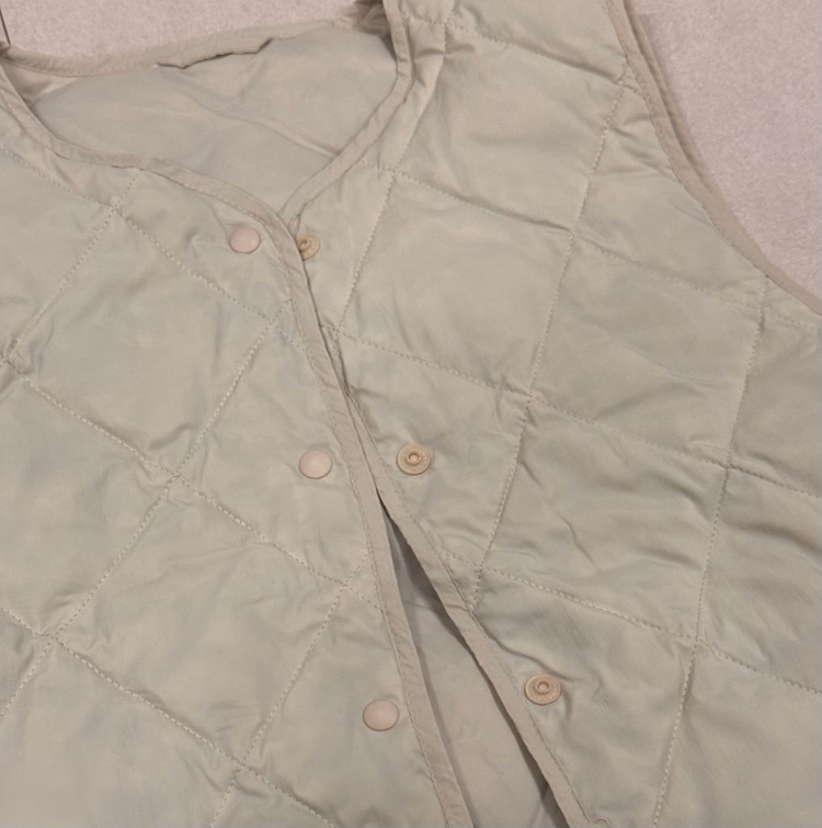 [새상품]지오다노 퀼팅 조끼 XS 아이보리--2