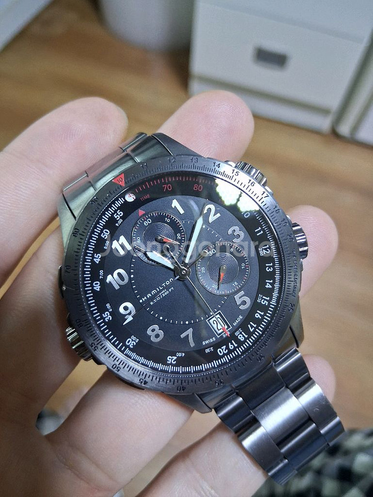 해밀턴 카키필드 크로노그래프 시계--1