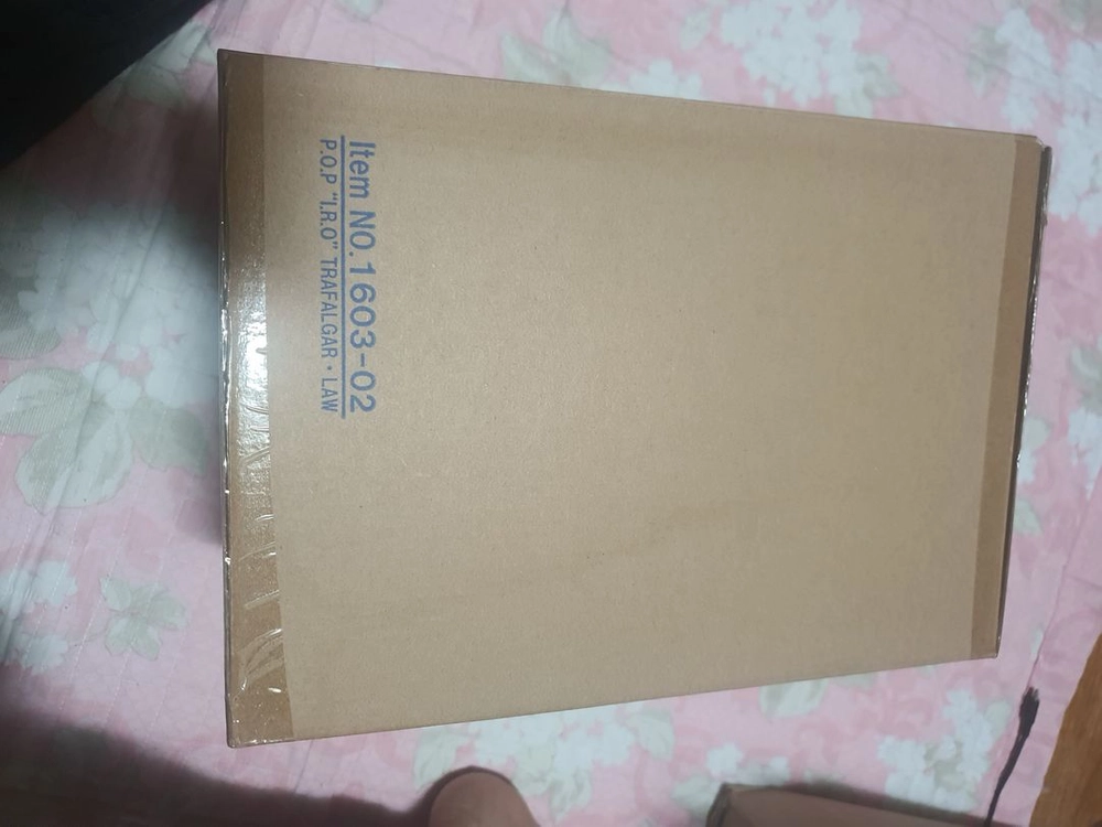 원피스 IRO 트라팔가 로우 여체화 이미지