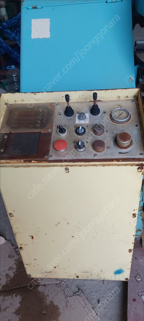 밴드쏘 밴드쇼 톱기계 중고 ga320 공작기계 밀링 선반 이미지