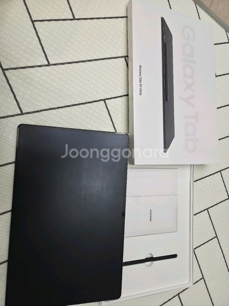 갤탭 S9 울트라 512GB WIFI모델및 키보드팝니다--1
