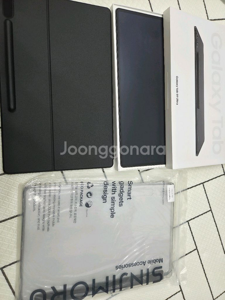 갤탭 S9 울트라 512GB WIFI모델및 키보드팝니다--2