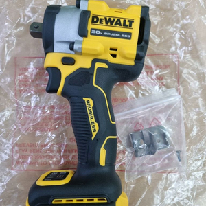 디월트 dcf922 임팩렌치 20v XR