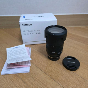 탐론 17-70mm (1770) / 삼양 35mm f1.8 소니마운트