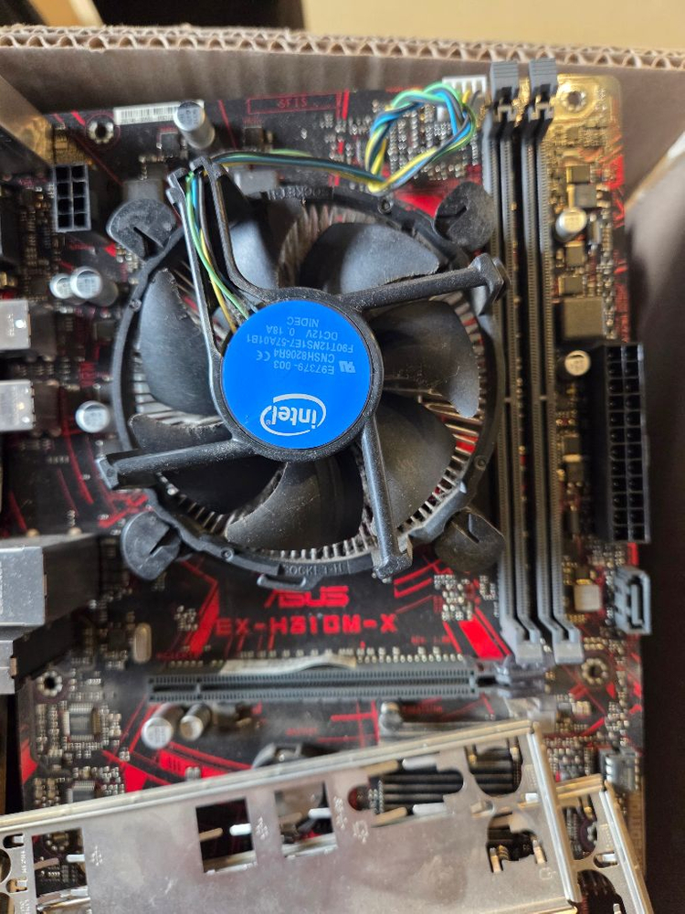인텔 CPU 9400F +H310 메인보드 세트 이미지