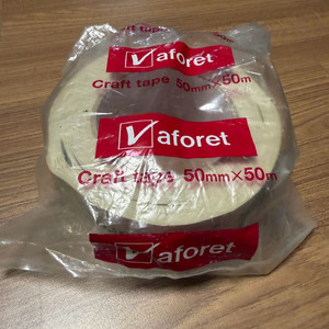 LAFORET x KAWS Craf Tape 팝니다