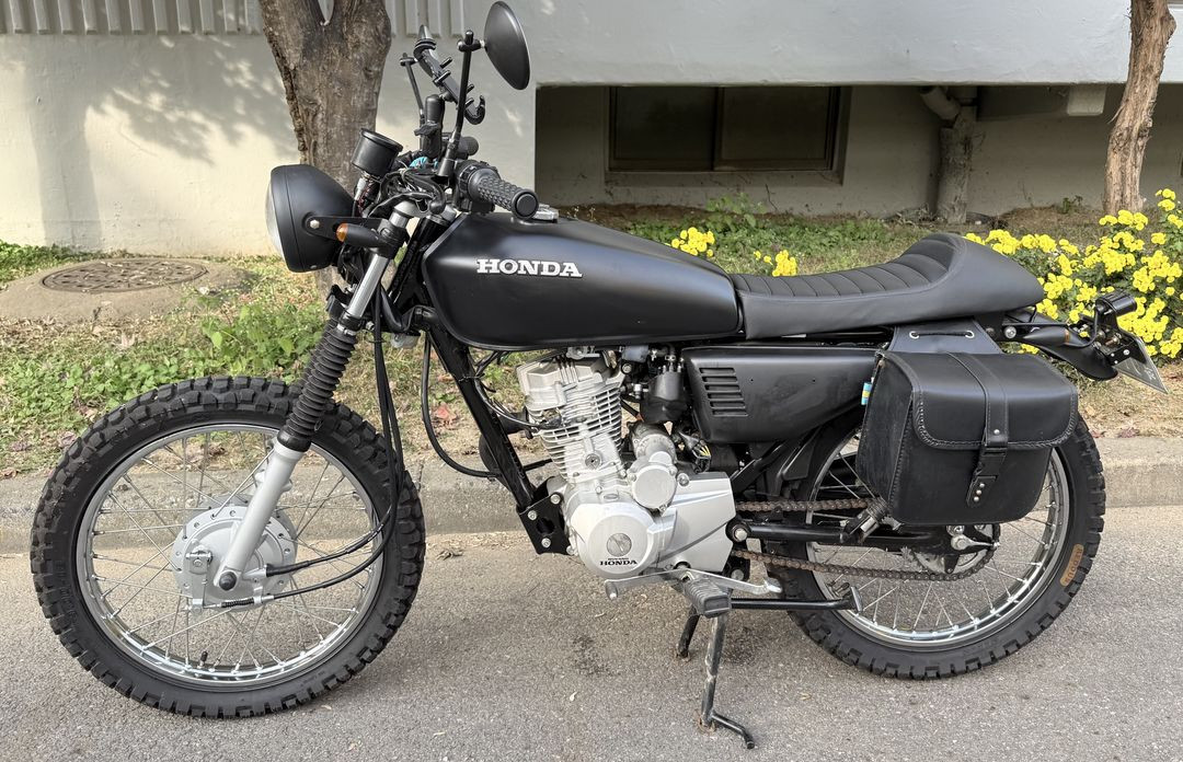 혼다 cg125 오토바이 이미지