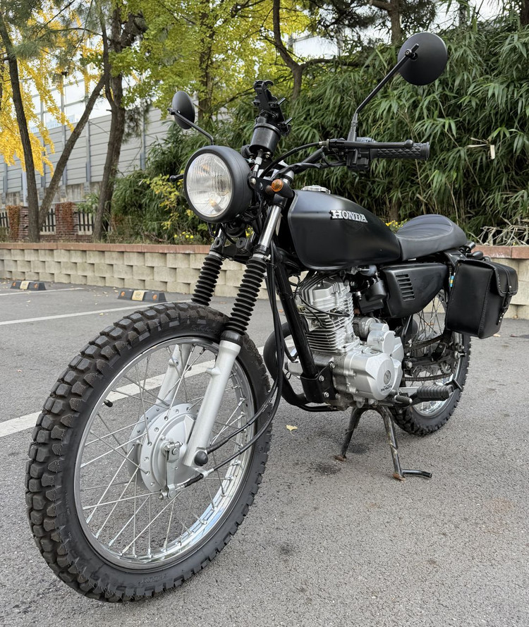 혼다 cg125 오토바이 이미지