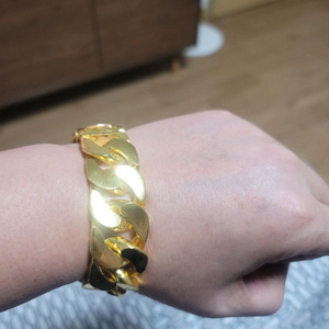 순금 팔찌100돈정리합니다. 이미지