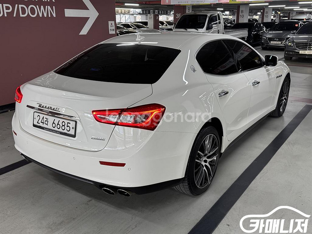 [마세라티]기블리 3.0 #가을특가--4