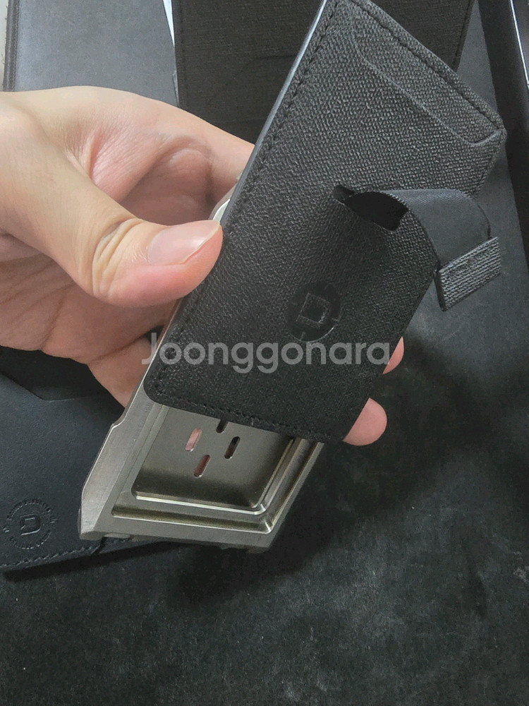 dango product a10 티타늄 택티컬 카드지갑--5