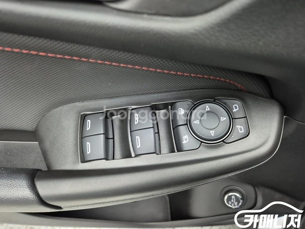 [쉐보레]더 뉴 트레일블레이저 가솔린 1.35 터보 2WD RS (5인승) #가을특가--4