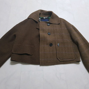 럭키슈에뜨 반 코트