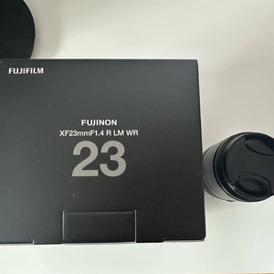후지필름 XF 23mm F1.4 R LM WR 렌즈