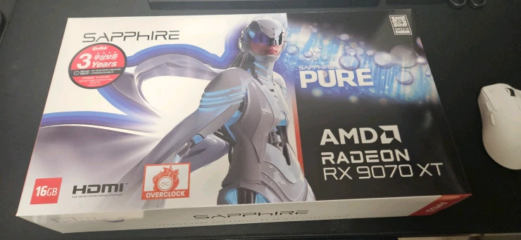 rx 9070xt pure 팔아요 - 안심되는 중고거래