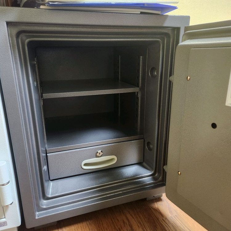 범일금고 EDS104 가로500X깊이500X620 대구 수성구 직거래 가능--4